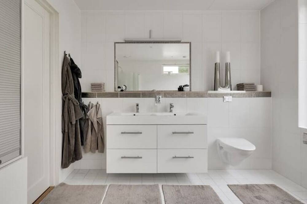 230 sqm cozy house near both sea and forest with Swimspa in Göteborg, Västergötland