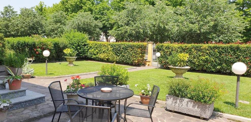 Appartamento per 4 persone, con Terrazza e Giardino nonché Panorama a Fontanellato