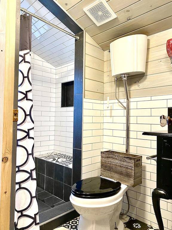 Quaint rustic cabin, newly remodeled! in Hendry County