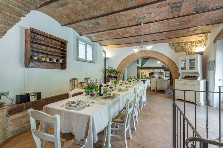 Location de vacances pour 16 personnes, avec Terrasse et Jardin à Montepulciano - 4