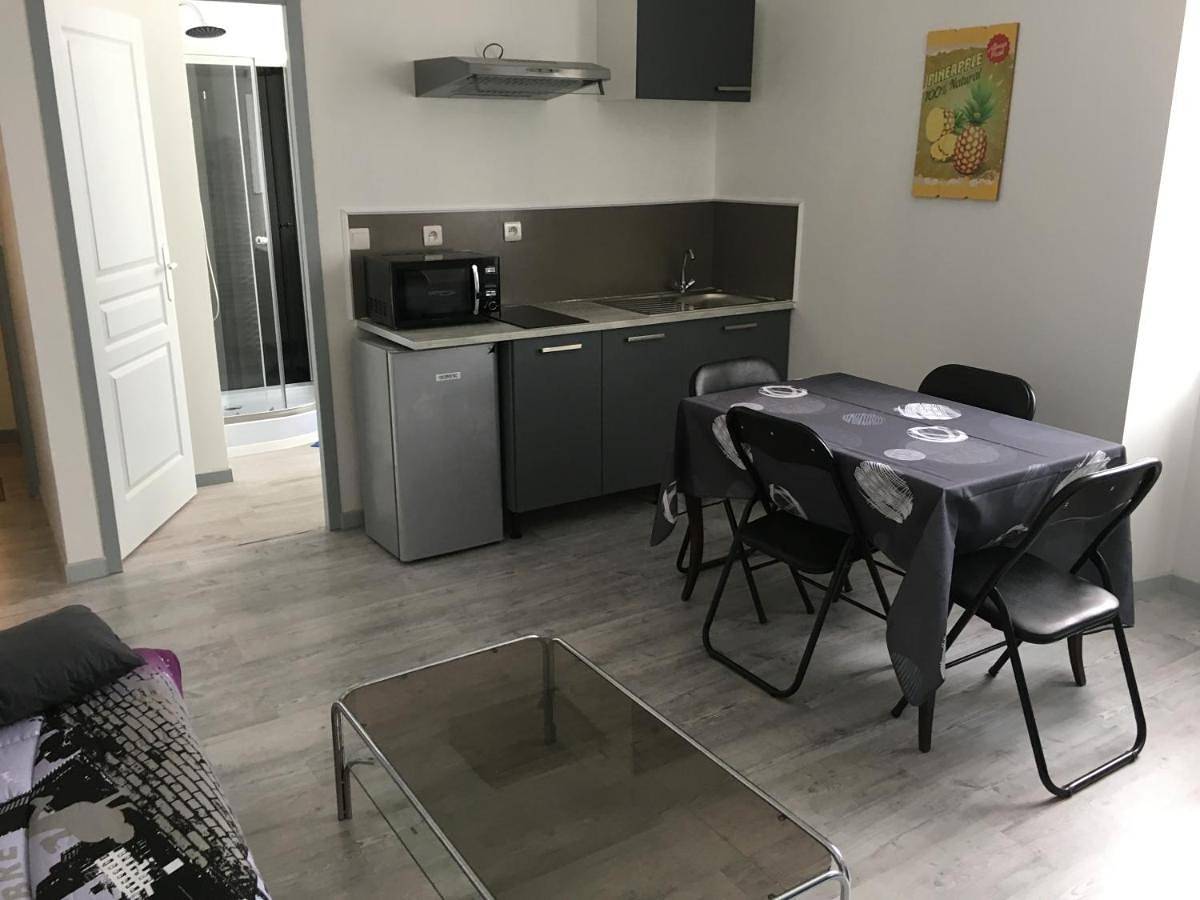 Appartement entier, One-Bedroom Apartment in Pithiviers, Région de Pithiviers