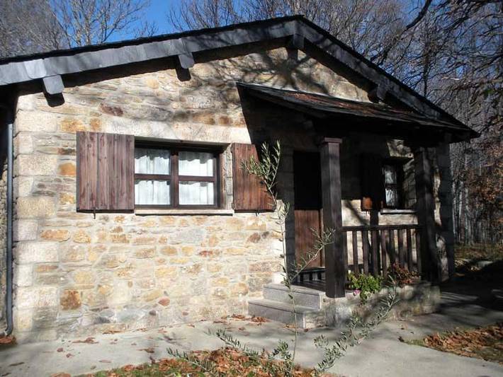 Casa rural para 5 personas, con Balcón y Terraza además de Jardín y Vistas en Robleda-Cervantes