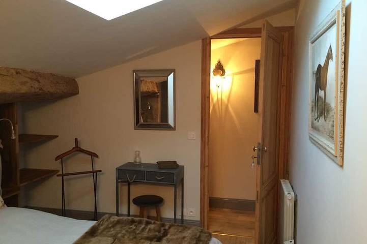 Gîte pour 4 personnes, avec terrasse et jardin à Illats - 2