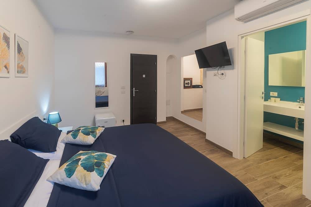 Ideal for couples and solo travellers seeking relaxation. in Isolabona, Ligurian Alps