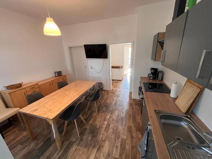 Ferienwohnung für 8 Personen, mit Balkon und Garten sowie Ausblick in Leipziger Buchmesse - 2