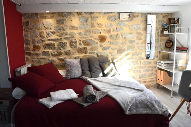 Gîte pour 2 personnes, avec Terrasse à Chantepie