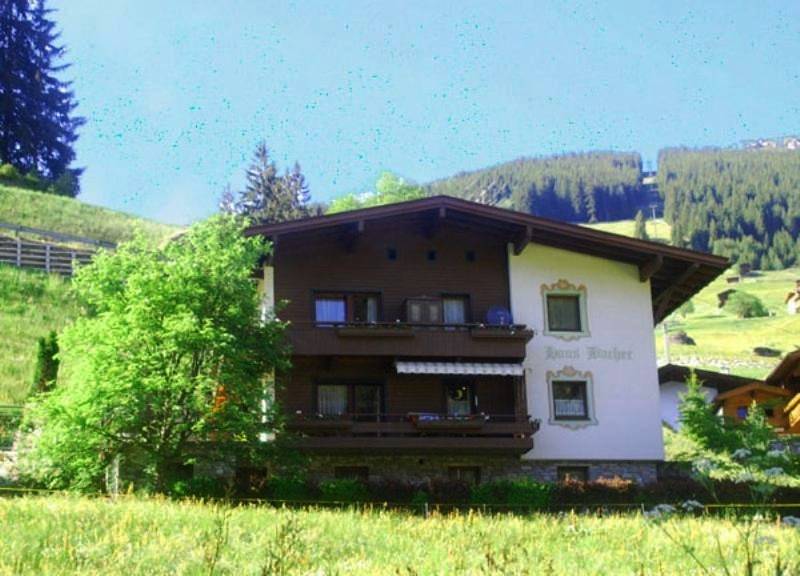 Haus Bacher in Tuxer Alpen, Hintertux