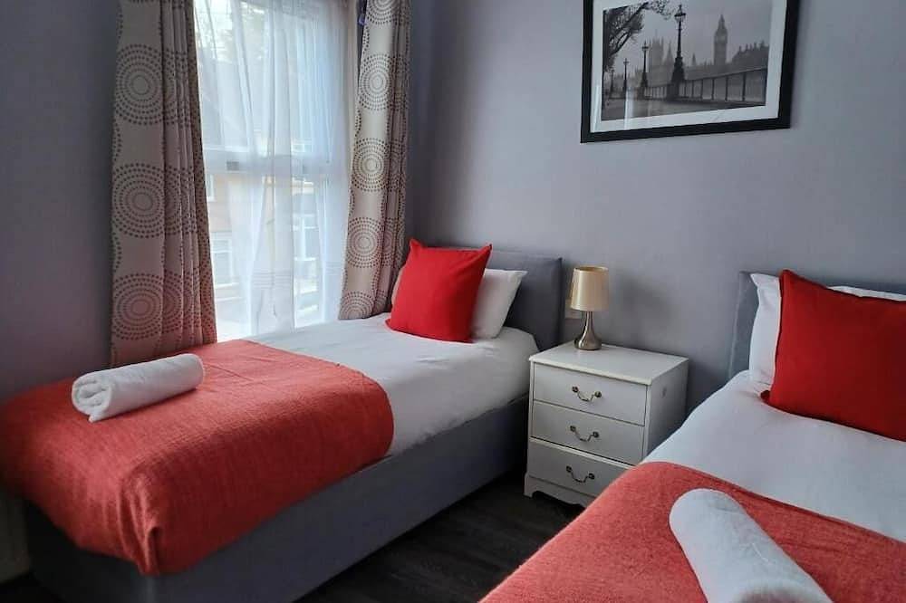 Apartamento entero, Ferndale House - Huku Kwetu (Luton) in Luton, Chiltern Hills