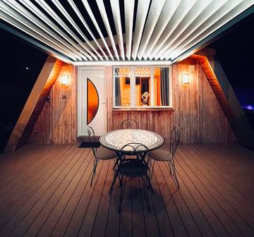 Maison de campagne pour 3 personnes, avec jardin ainsi que sauna et vue, animaux acceptés à Métabief