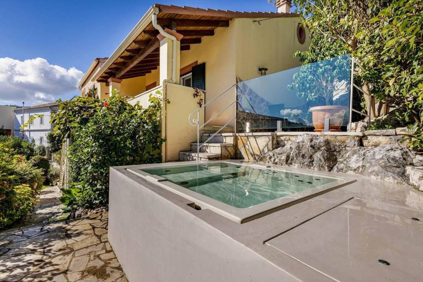 Villa Edem in Kassiopi, Corfu