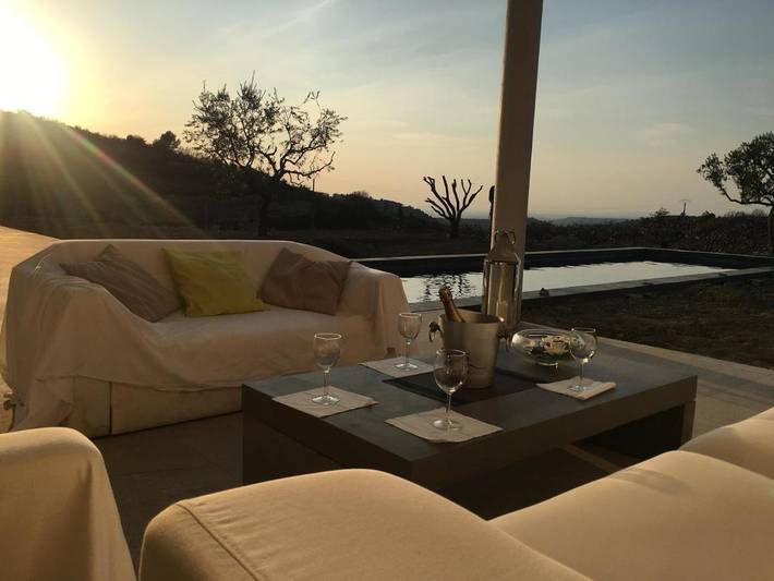 Location de vacances pour 6 personnes, avec vue ainsi que jardin et piscine à Venasque - 3