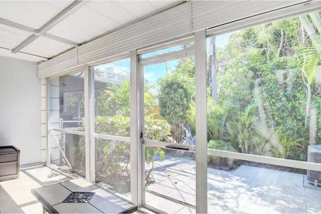 B.E.A.C.H. Best Escape Anyone Could Have. 2br/2bth in Delray Beach, Palm Beach County