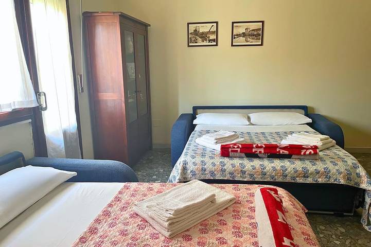 Appartement entier, Emy Mare apartment: beaches within a 5-minute walk in Scogliolungo, Porto Torres