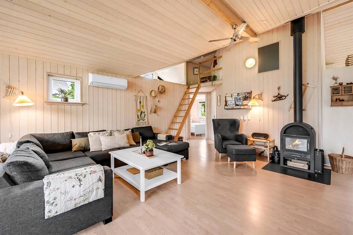 Maison de vacances pour 6 personnes avec jacuzzi in Skjern, Fjord Ringkøbing