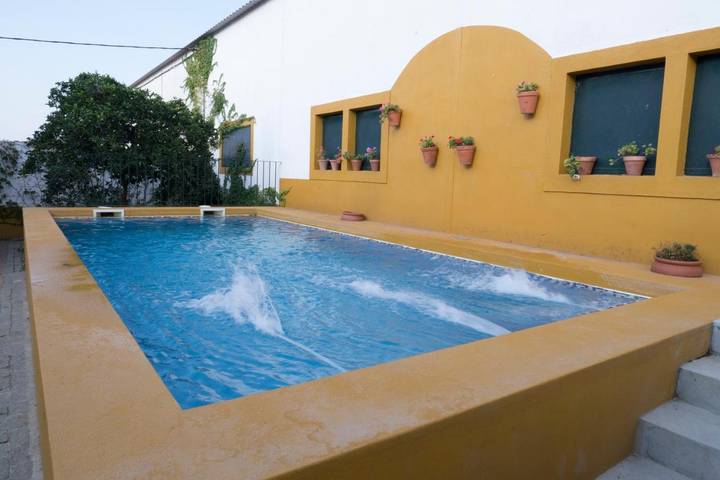 Casa rural con piscina para 15 personas, con jardín además de vistas y piscina, Se admiten mascotas en Provincia de Cáceres - 3