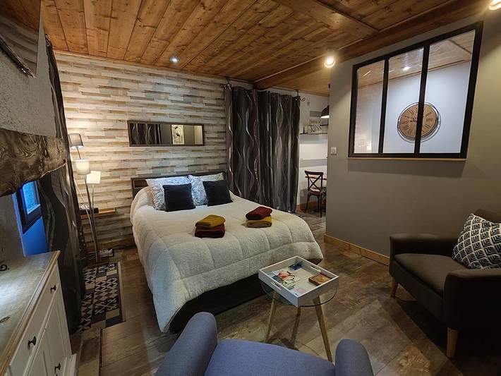 Gîte pour 2 personnes, avec vue et balcon dans Col De Val Louron Azet