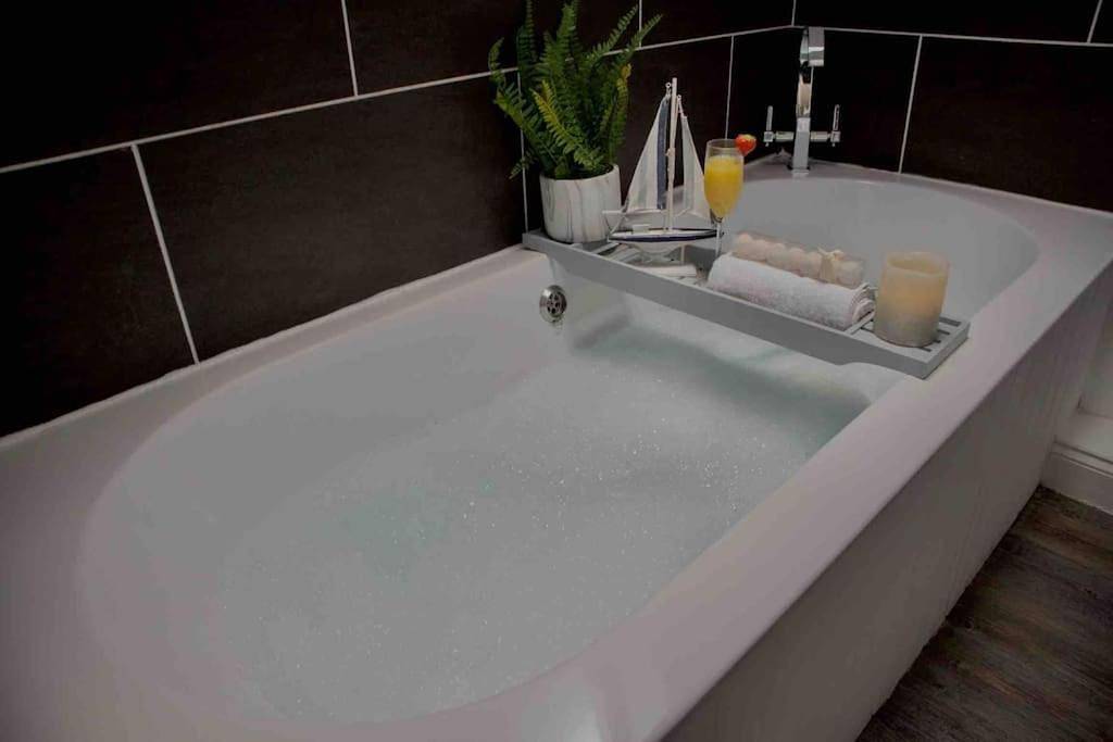Entire apartment, Two-Bedroom Apartment in Roker, Sunderland