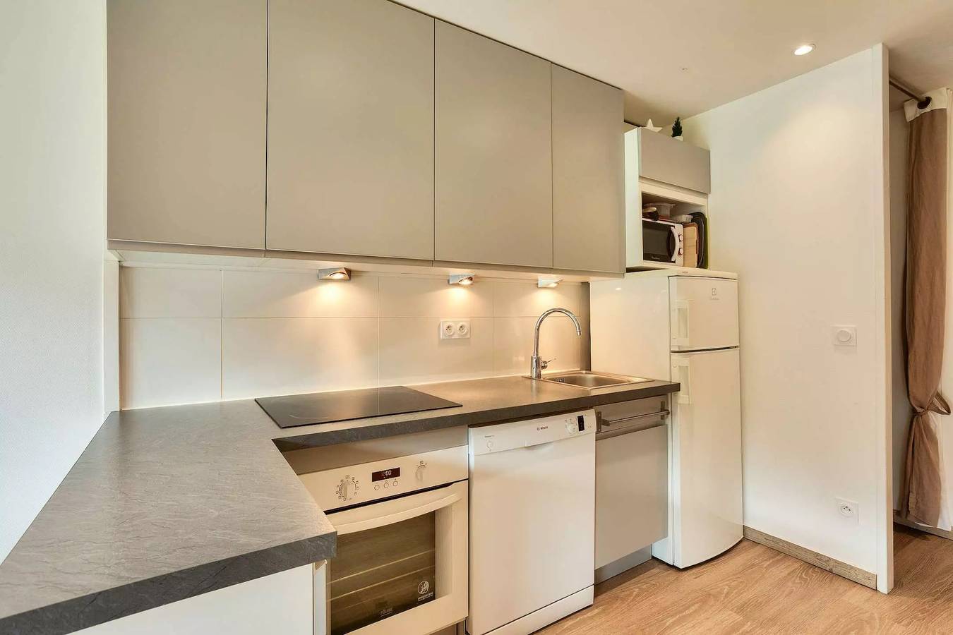 Appartement entier, 4 Pièces 8/9 pers - Le Makalu -034Ma- Plagne Centre - Wifi in Plagne Centre, La Plagne-Tarentaise