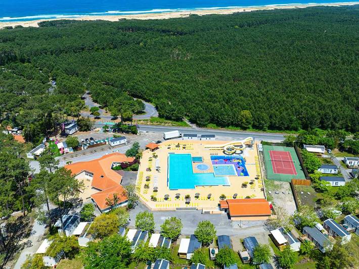 Camping für 6 Personen, mit Terrasse und Sauna in Seignosse