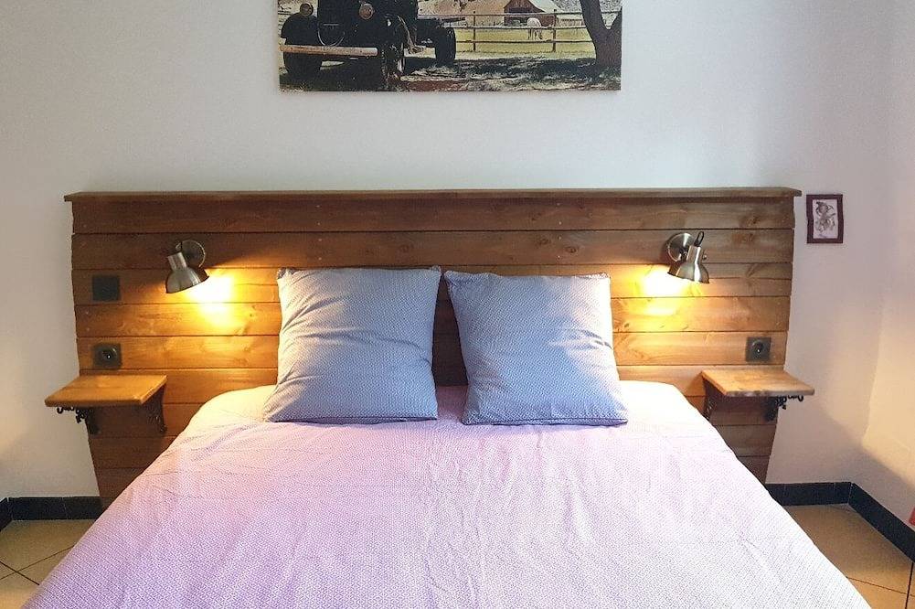 Mazet des Farfadets : Country house with swimming pool in Sarrians, Vaucluse