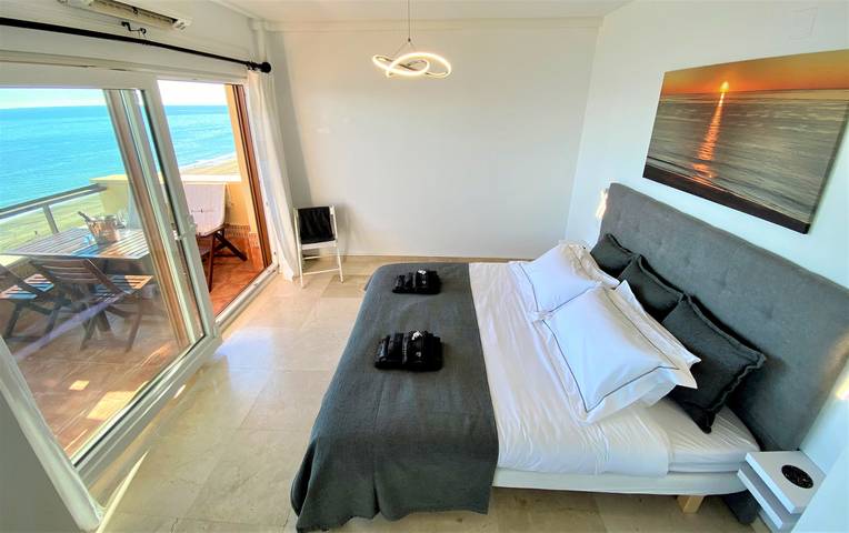 Ganze Wohnung, Los Reales 8B in Playa de la Rada, Estepona