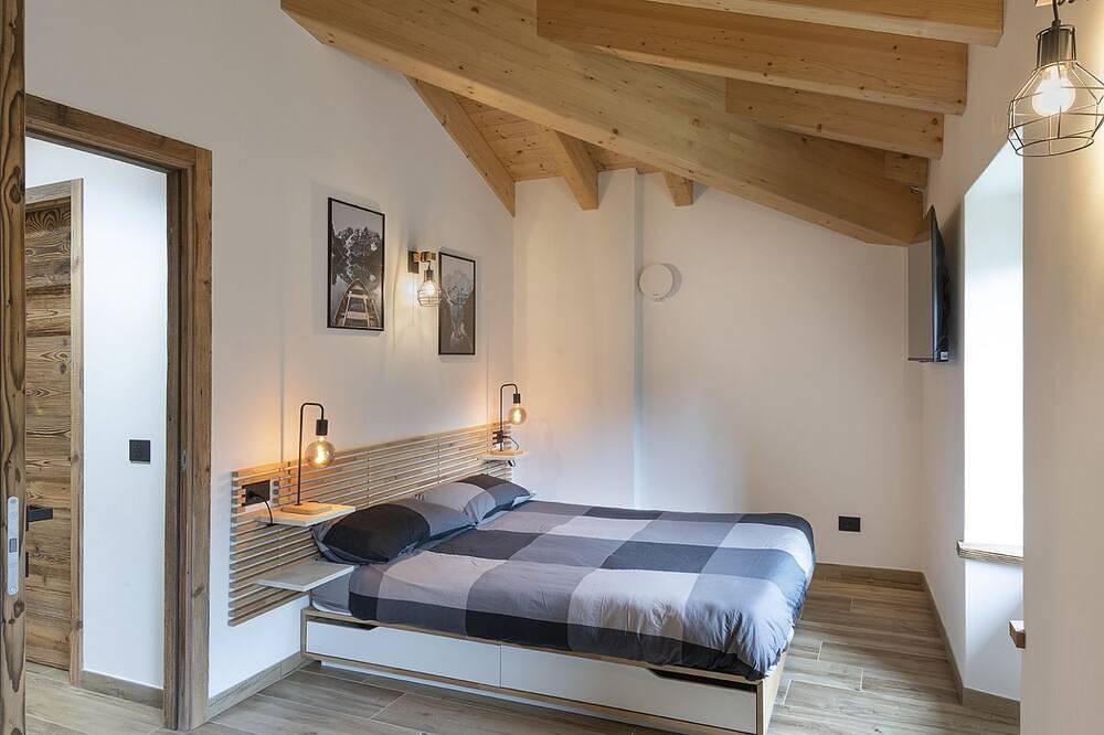 Appartamento intero, Chalet Ferrari - Due Camere da Letto Appartamento, Ospiti Massimo 6 in Ponte di Legno (Città), Ponte di Legno