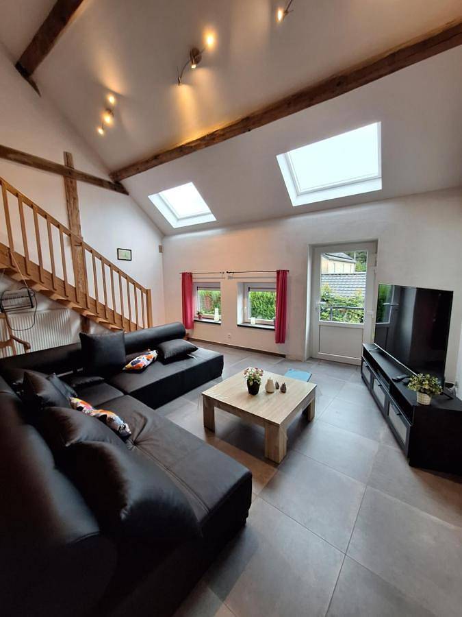 Gîte pour 6 personnes, avec terrasse à Olne - 4