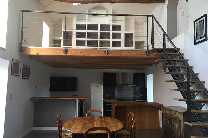 Maison de vacances pour 7 personnes, avec terrasse ainsi que jacuzzi et jardin - 1