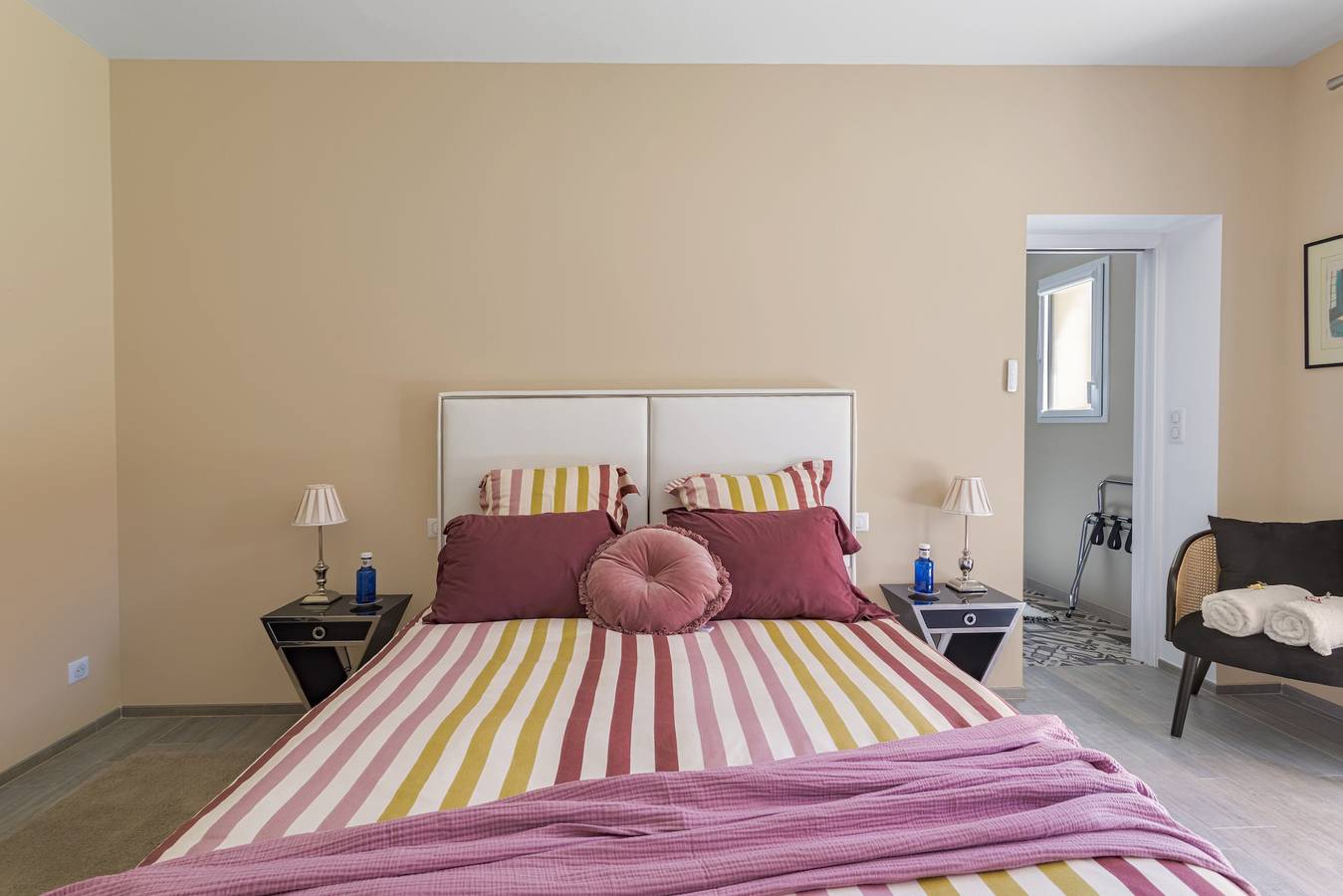 Chambre d’hôtes « Suite Madeloc » avec vue montagne, Wi-Fi et climatisation in Sorède, Côte méditerranéenne (France)