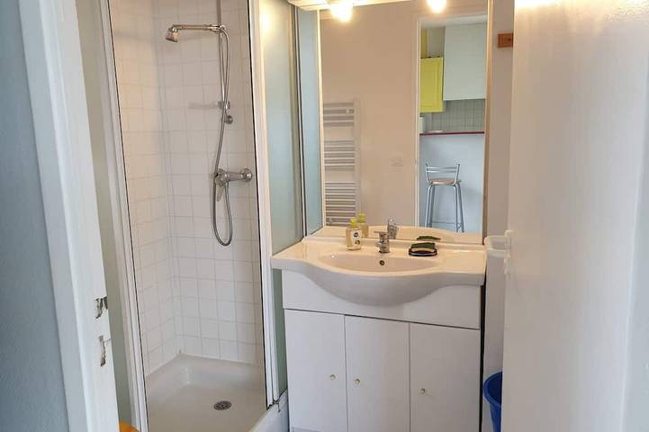 Gîte pour 3 personnes, avec jardin dans Plage de Trestel - 3