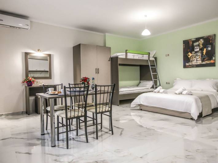 Gîte pour 4 personnes dans Kalambáka