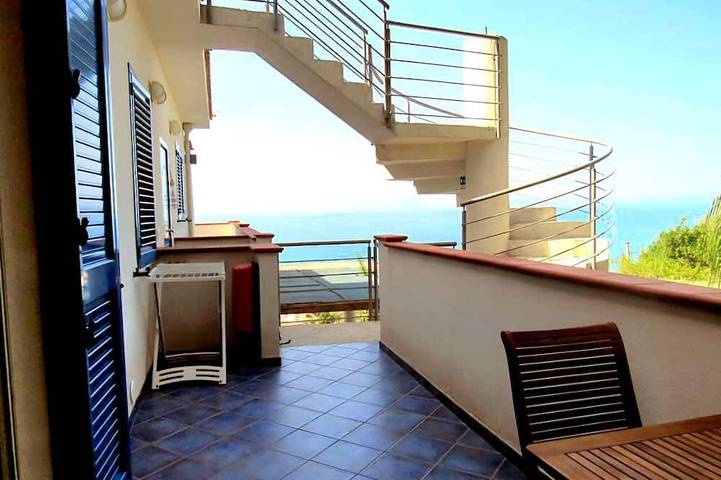 Appartement entier, Appartement T2 vue magnifique près du port de plaisance de Capo d'Orlando in Scafa (Capo d'Orlando), Capo d'Orlando