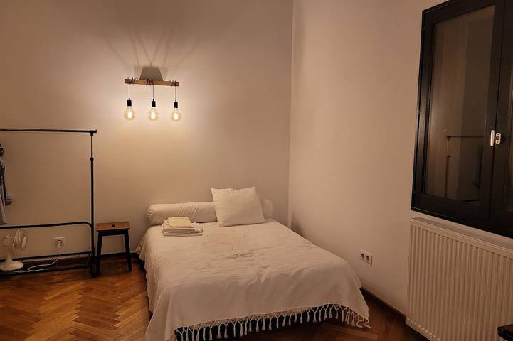 Location de vacances pour 8 personnes, avec jardin à Valence - 2