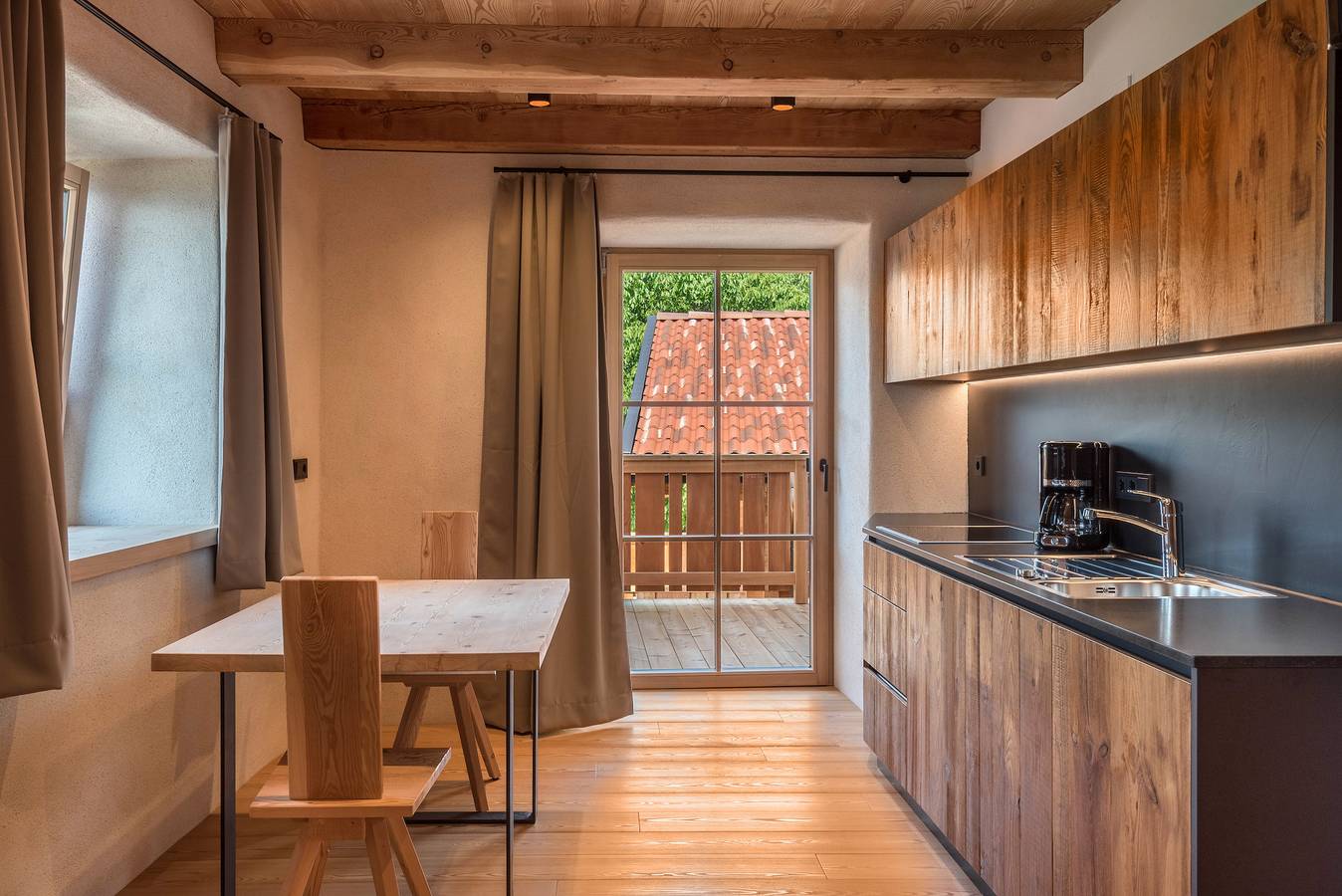 Ganze Wohnung, Ferienwohnung Egger an der Lahn - Wald mit Bergblick, Terrasse und Wlan in Jenesien, Sarntaler Alpen