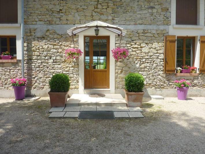 Chambre d’hôte pour 3 personnes, avec Terrasse ainsi que Jardin et Vue