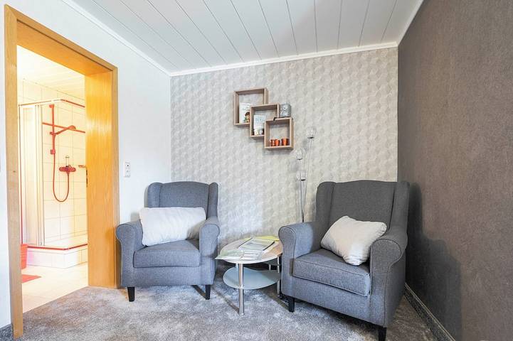 Ferienwohnung für 3 Personen, mit Balkon in Wallenfels - 3