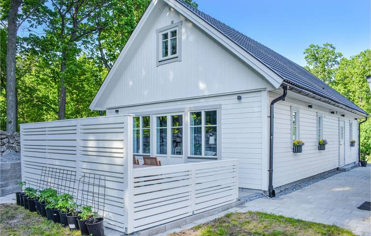 Hus för 6 Personer med trädgård in Pukavik, Karlshamns region