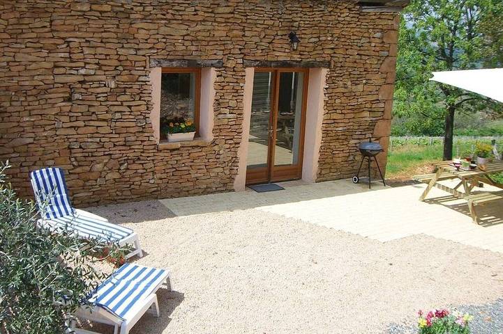 Location de vacances pour 5 personnes, avec Jardin à Charnay