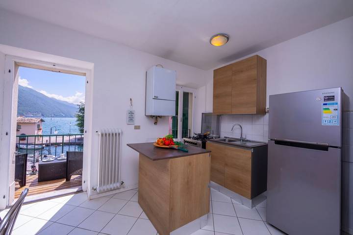 Ferienwohnung für 4 Personen, mit Balkon und Seeblick in Torbole - 4