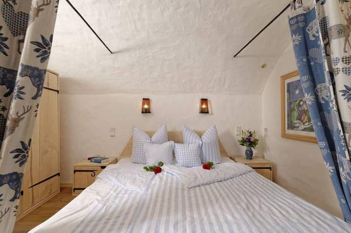 Bauernhof für 4 Personen, mit Sauna und Whirlpool sowie Garten in Eggstätt - 2