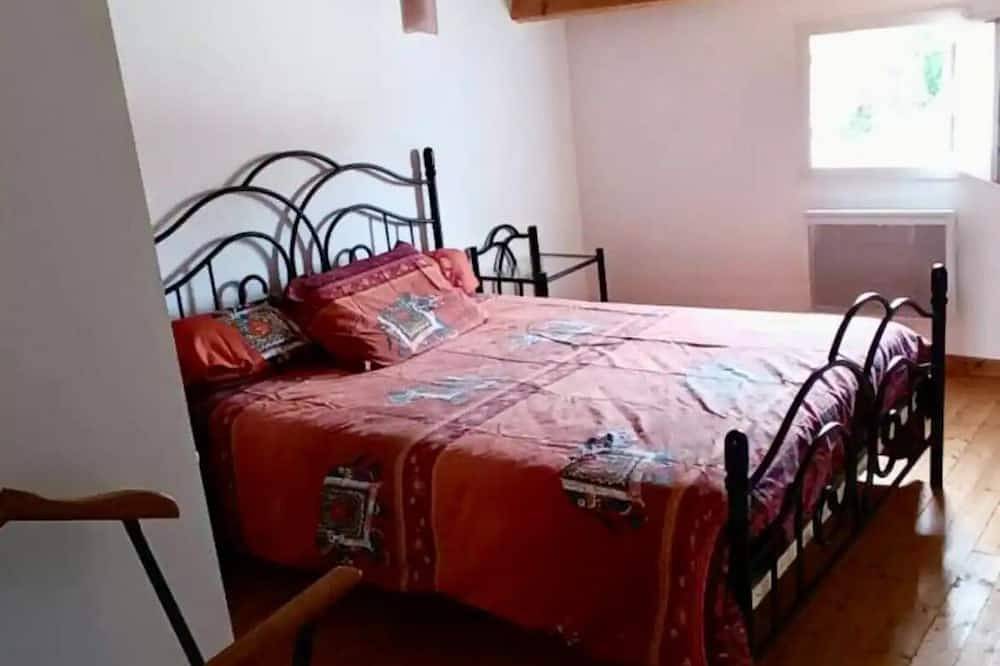 Maison de Ville Près de Locean in Marennes, Côte de Beauté