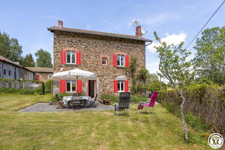 Gîte pour 4 personnes, avec jardin