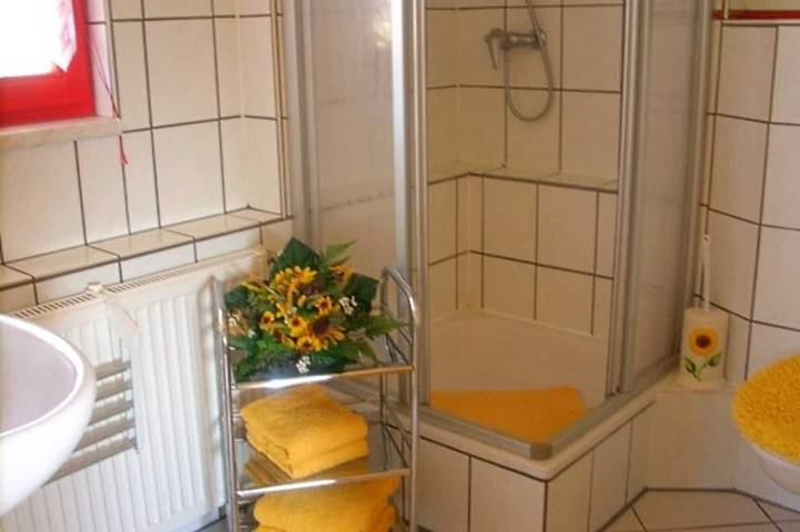 Ferienwohnung für 3 Personen, mit Terrasse in Lelkendorf - 3