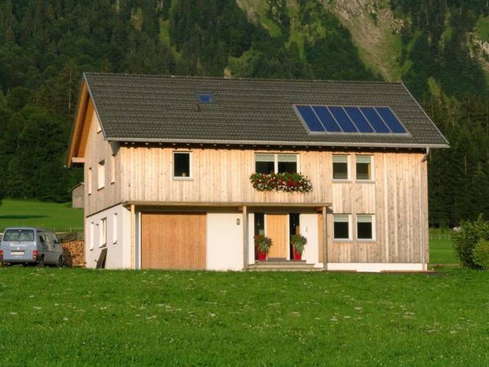 Ferienwohnung für 5 Personen, mit Garten in Schoppernau
