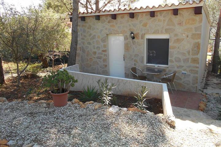 Maison de vacances pour 2 personnes, avec sauna et jacuzzi ainsi que jardin et piscine à Xaló