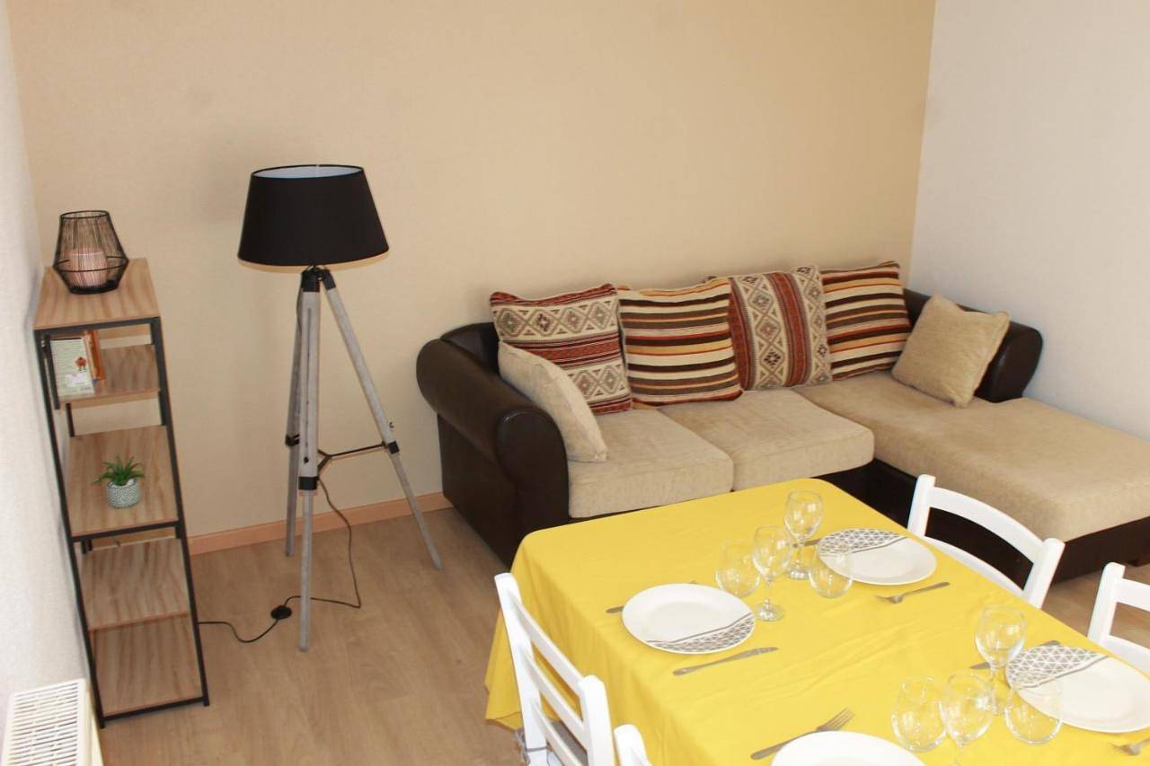Appartement entier, Two-Bedroom Apartment in Le Val-d'Ajol, Parc naturel régional des Ballons des Vosges