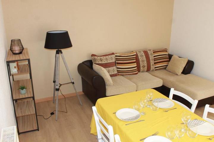 Appartement de vacances pour 4 personnes, avec Terrasse et Jardin