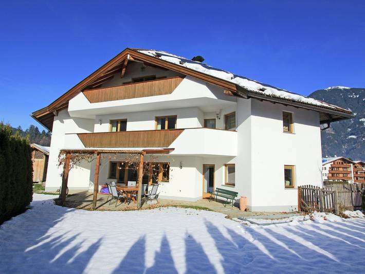 Ferienwohnung für 4 Personen, mit Balkon in Kaltenbach