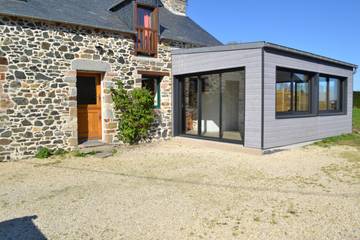Gîte pour 4 personnes, avec jardin et terrasse dans Lamballe-Armor