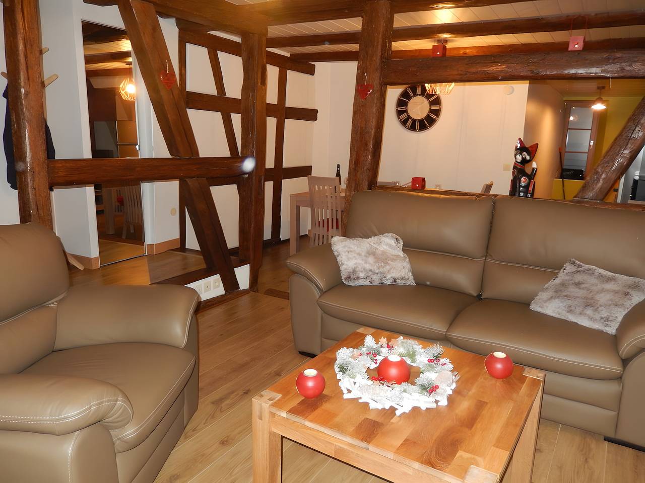 Appartement entier, Gîtes les cigogneaux - Gîte Pinot in Beblenheim, Région de Ribeauvillé